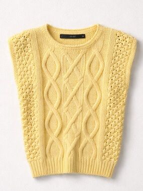 Vintage Hand Knit Butter Yellow Sleeveless Cable Knit Sweater Size M Granny